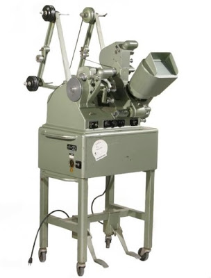 moviola01